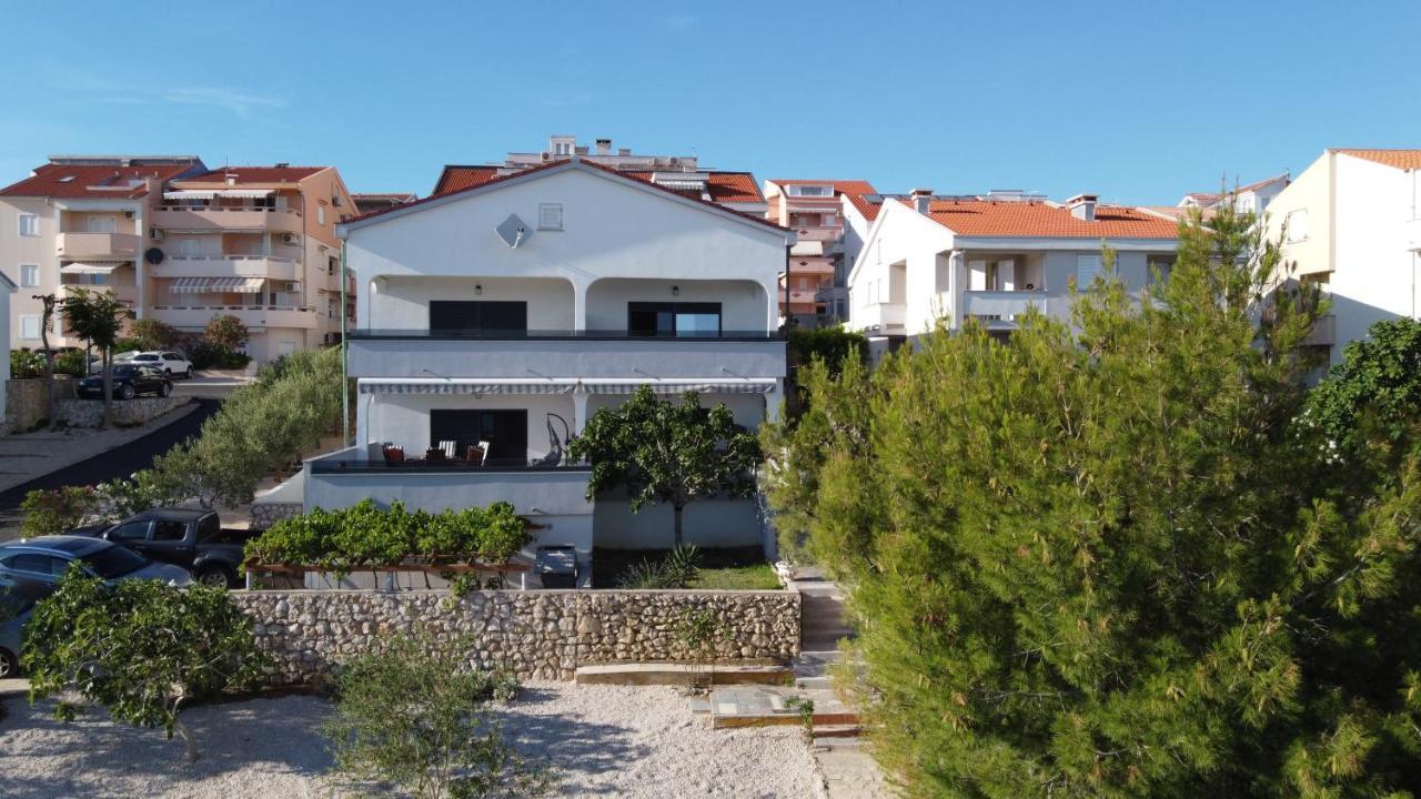 Villa Ami Kustići Kültér fotó